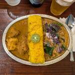 ゴカルナ - ♪バターチキ&酒粕キーマ♪ 大盛り