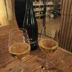 ワインショップ フロウ - 