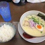 鶏白湯ラーメン 一ノ瀬 - サービスライスとやわ麺です♪