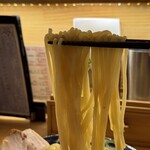 らぁめん しゅき - この麺がヤバいのよ