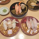 金沢回転寿司 輝らり 八王子OPA店 - 