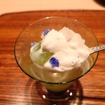 伯雲 - 岡山のシャインマスカットと山梨の梨「なんすい」、ヨーグルトアイス