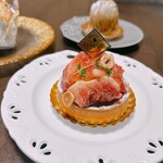 レニエ・リヴゴーシュ - 美しいフィグソバージュ