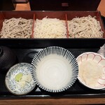 そば処 すずの家 - 料理写真:3色そば(いなか、さらしな、いなか)、おろし