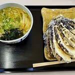かばと製麺所 - ・かけひや(1玉)　450円 ・メガ米ナス　450円