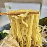 らぁ麺 団欒 - 家系二郎 麺リフト♪