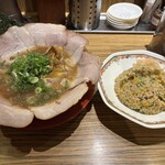 珍遊 河原町六角店 - 