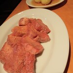 焼肉やっちゃん 新橋店 - 