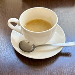 バルバルキッチンアメリ - カップポタージュスープ
      最近はバリエーションが本当に豊富になって楽しい！