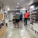 フェリーおおさかⅡ レストラン - 軽食や酒とつまみも揃ってますので、バイキングへ行かなくても大丈夫ね