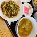 아라이 - 焼きそばにけんちん汁♫