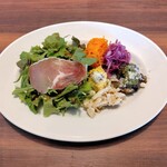 CAFFETTERIA SORRIVO - サラダ