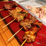 博多串焼と刺身 ココロザシ - 焼き鳥おまかせ5本盛り　989円