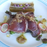 モナリザ - もどりガツオのたたき風 秋茄子と長いもの柚子の香るテリーヌ添え
