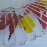 モナリザ - 生花をはさんだお皿