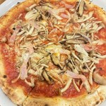 バッカナリア - ごぼうときのこのピザ
