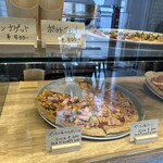 6PEACE PIZZA - ショーケース❗️