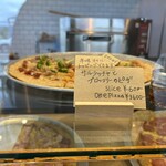 6PEACE PIZZA - ショーケース❗️