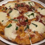 カリフォルニア・ピザ・キッチン - 