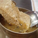 ナニズキッチン - ダルにはパパド