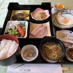 ホテル白萩 - 宿泊時の朝食（フリードリンク付き）