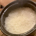 くずし 之助 - 炊き立て土鍋ご飯は、ツヤツヤ