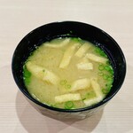 鮨べん天 - お味噌汁　220円