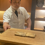 くずし 之助 - 鰻の白焼きは、ふっくらとして身が厚い