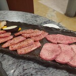 川崎名物 炭火焼肉 食道園 - 