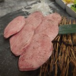 川崎名物 炭火焼肉 食道園 - 