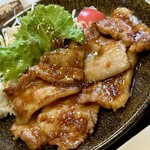ホルモン栄楽 - 