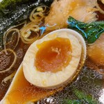 生姜醤油専門 我武者羅 - 味玉断面