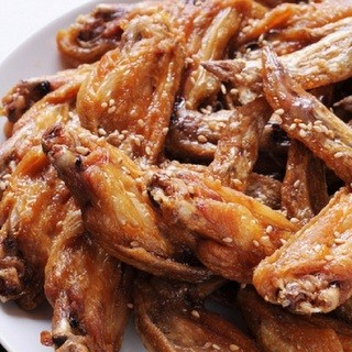 【や台や名物】年間500万本販売！これぞ手羽先唐揚を楽しむ♪