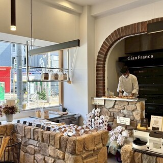 ジャン フランコ_2