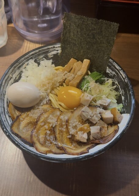 Menya Brighton photo 2