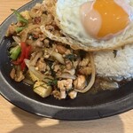 タイ料理とチーズケーキ チャップストックガーデン - 
