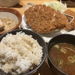豚屋とん一 - 料理写真: