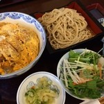 増田屋 - 増田屋神宮前店(合わせ御膳(かつ丼＋せいろそば))