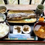 湯川屋 - 料理写真:ヤマメ定食