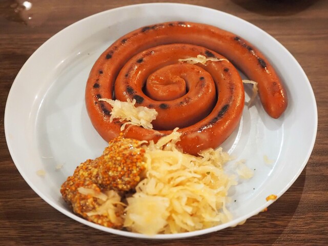PAULANER IMBISS （樽生ドイツビールと洋食の店） - 夢洲/ドイツ料理