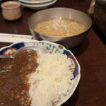 焼肉 にくだらけ - 冷麺とカレー