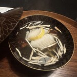 河文 - 御椀　鱧と松茸の御椀