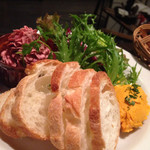 ヴィエイユ ヴィーニュ - 鶏レバーのムース