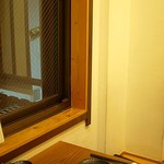 俺の魚を食ってみろ!! - こじんまりとした仕切りのあるお座敷