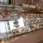 ケーキのお店 ジョリー - 店内