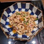 博多水炊き・鶏すき鍋 西新初喜 - 鶏皮酢