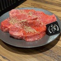 黒毛和牛ヘレ肉専門店 炭火焼肉 りきちゃん 北浜店 - 