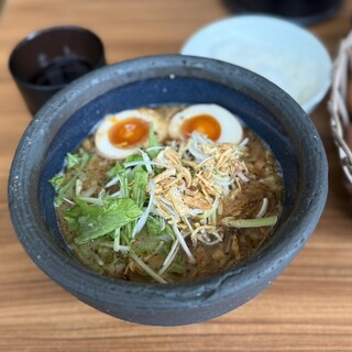 俺の創作らぁめん 極や_0