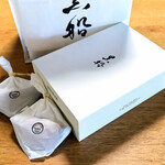 黒船 - 黒船詰合せと黒船どらやき