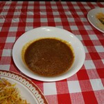 U-KHAN - マトンニハリだと…辛さは無いけどドロドロで旨味タップリ　　スープ？の中にはマトンの骨の欠片がチラホラ